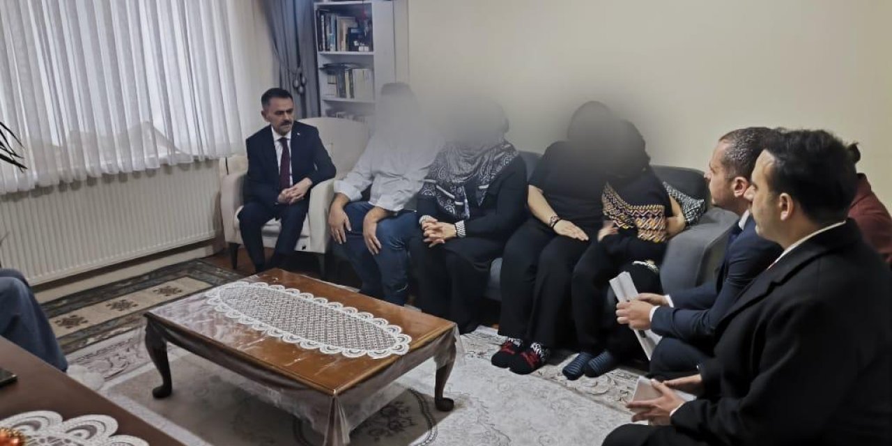 Vali İlhami Aktaş’tan İzmit’te Hane Ziyaretleri