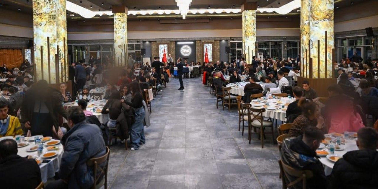 Aktaş Çifti ve Büyükakın Çifti, Çocuklarla Buluştu