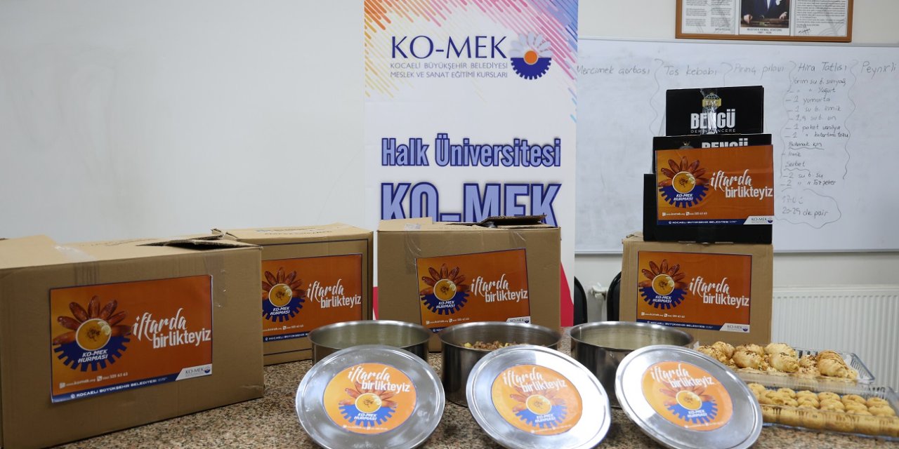 Sofralar, "KO-MEK Hurması" ile bereketlendi