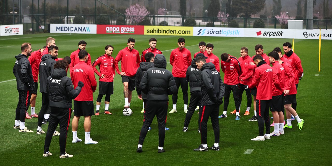 A Milli Futbol Takımı, Romanya maçı hazırlıklarını sürdürdü