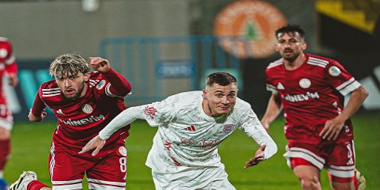 Trendyol 1. Lig: Ümraniyespor: 0 - Pendikspor: 0
