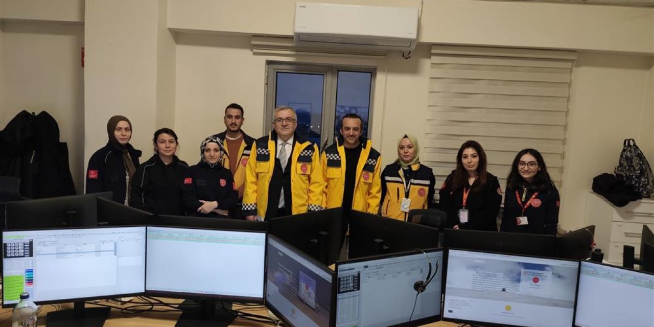 112 Acil Çağrı Merkezini Ziyaret Etti