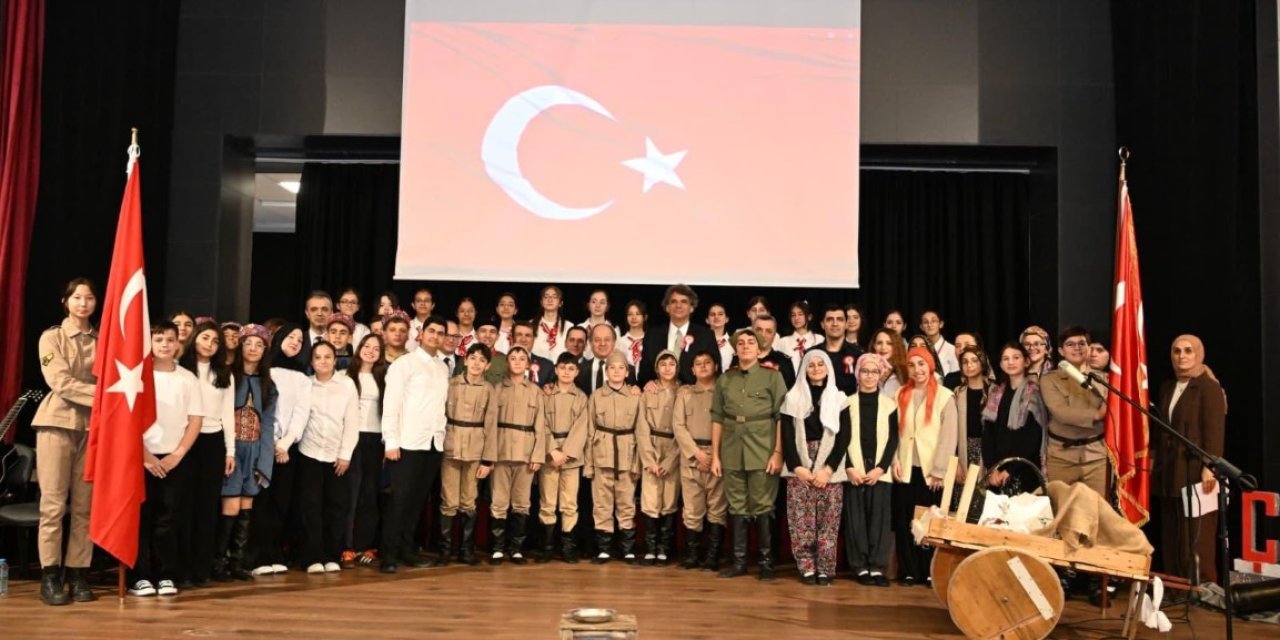 Çanakkale Ruhu Kartepe’de Sahneye Taşındı