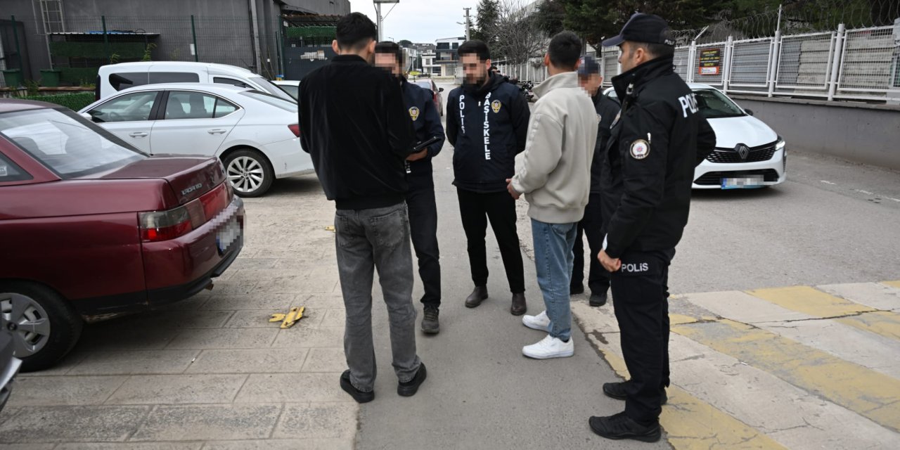 Kocaeli’de “Güvenli Okul” denetimi: 436 kişi sorgulandı, 1 servise ceza kesildi