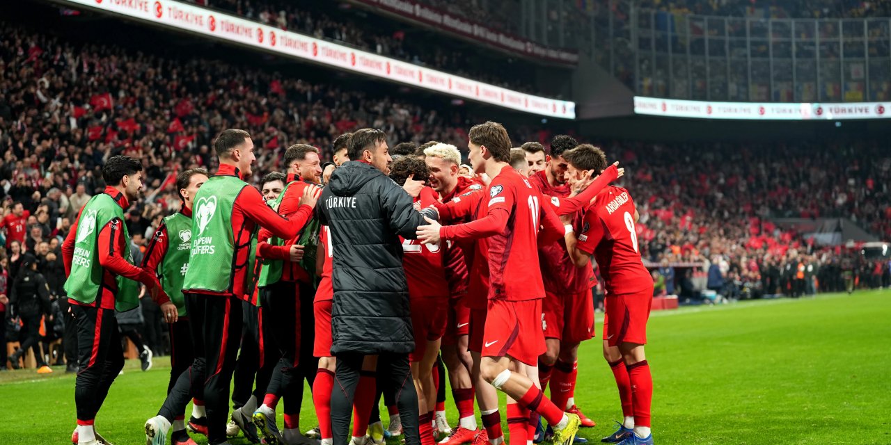 A Milli Futbol Takımı, Dünya  Kupası play-off finaline yükseldi