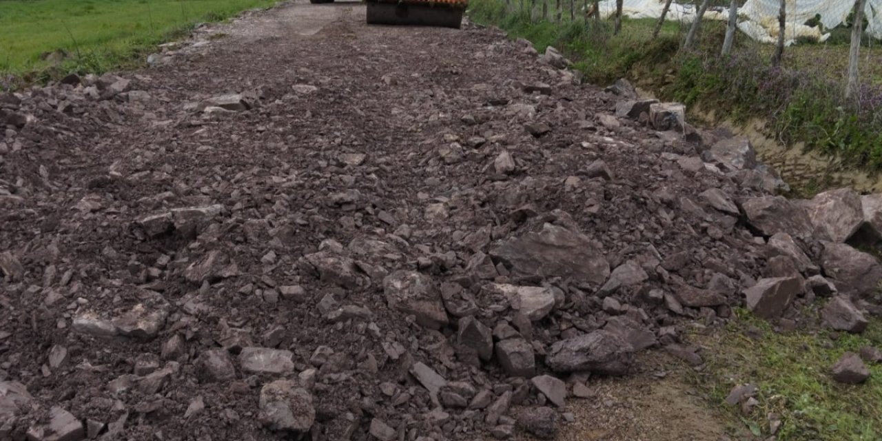 Bozulan yollara hızlı müdahale