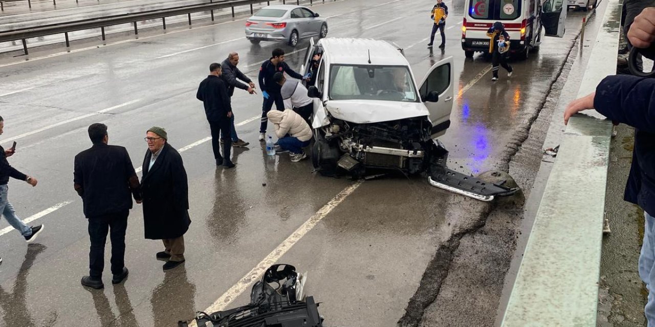 Kocaeli'de zincirleme kaza: 3 yaralı