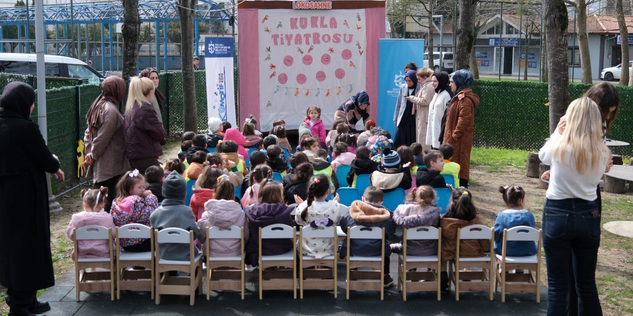 Lokomotif’te “Dünya Tiyatro Günü” kutlandı