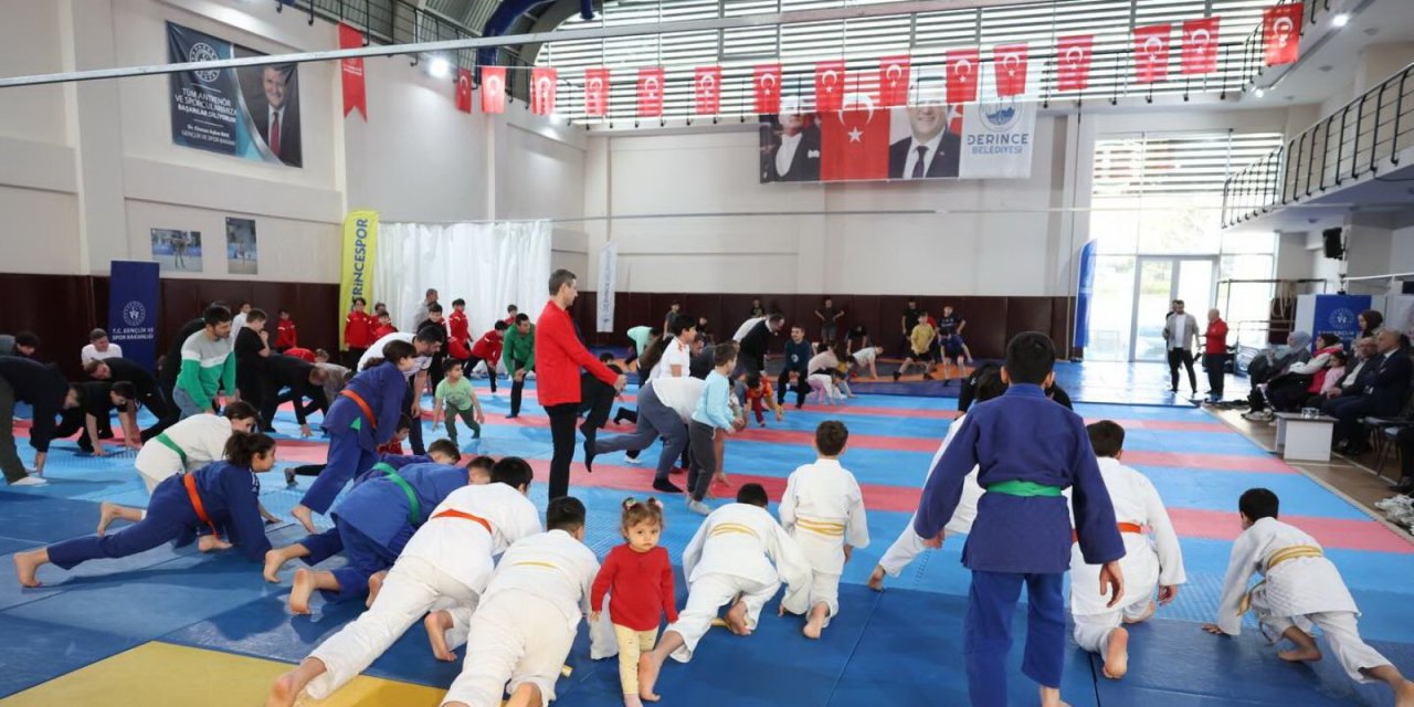 Derince´de Aileler Sporda Buluşuyor