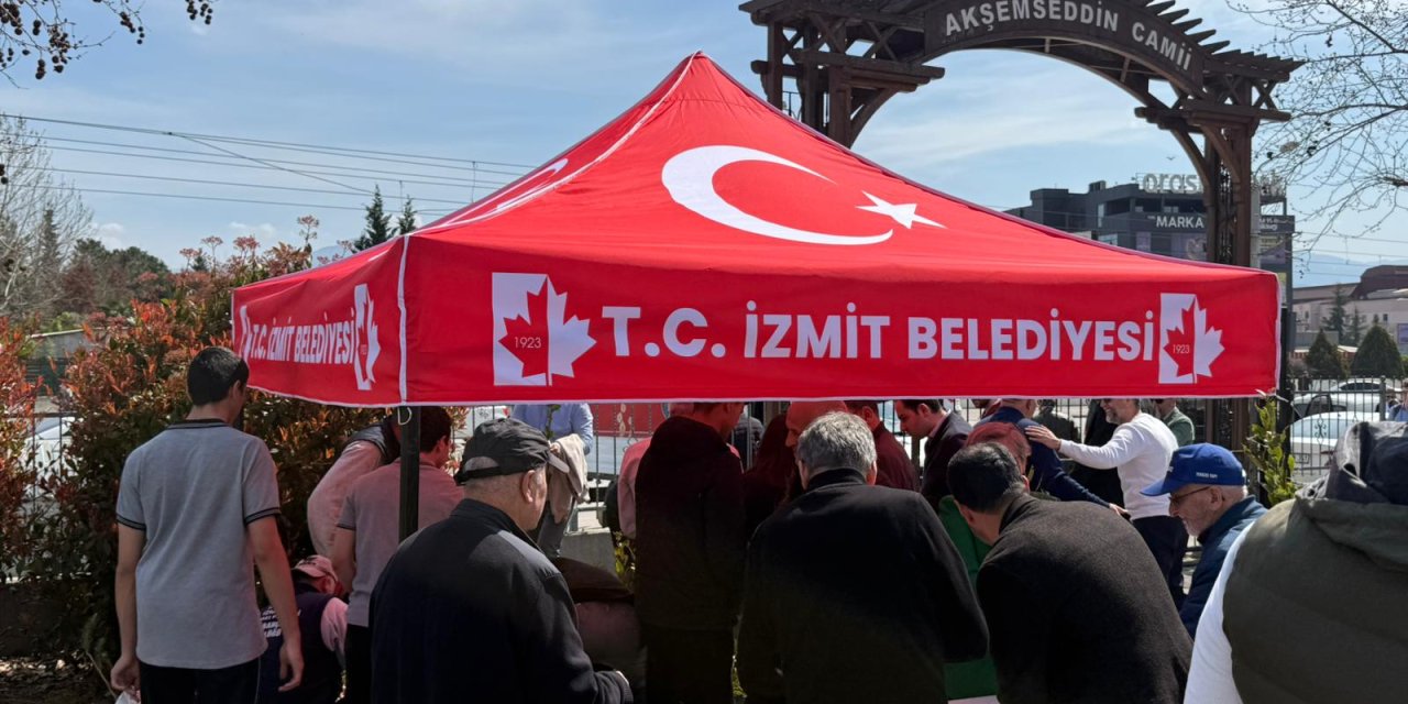 2020 adet çam ağacı  ve defne fidanı dağıtıldı