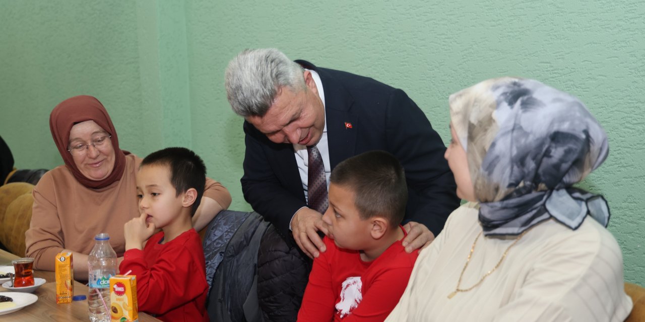 Otizm Farkındalık Günü’ne Anlamlı Etkinlik