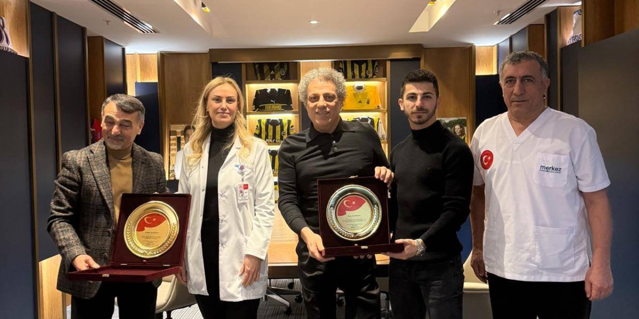 Dr. Hakan Höbek'ten Milli  Gururlarımıza Anlamlı Jest!