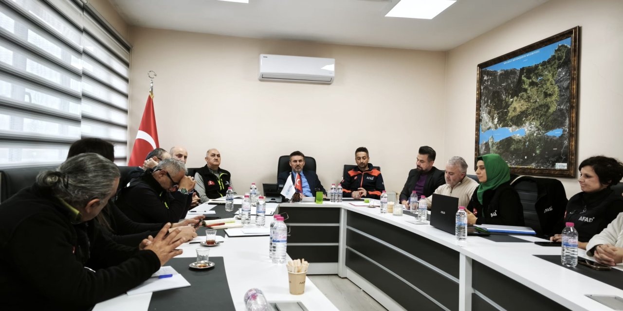 Büyükşehir, personelini eğitimlerle güçlendiriyor