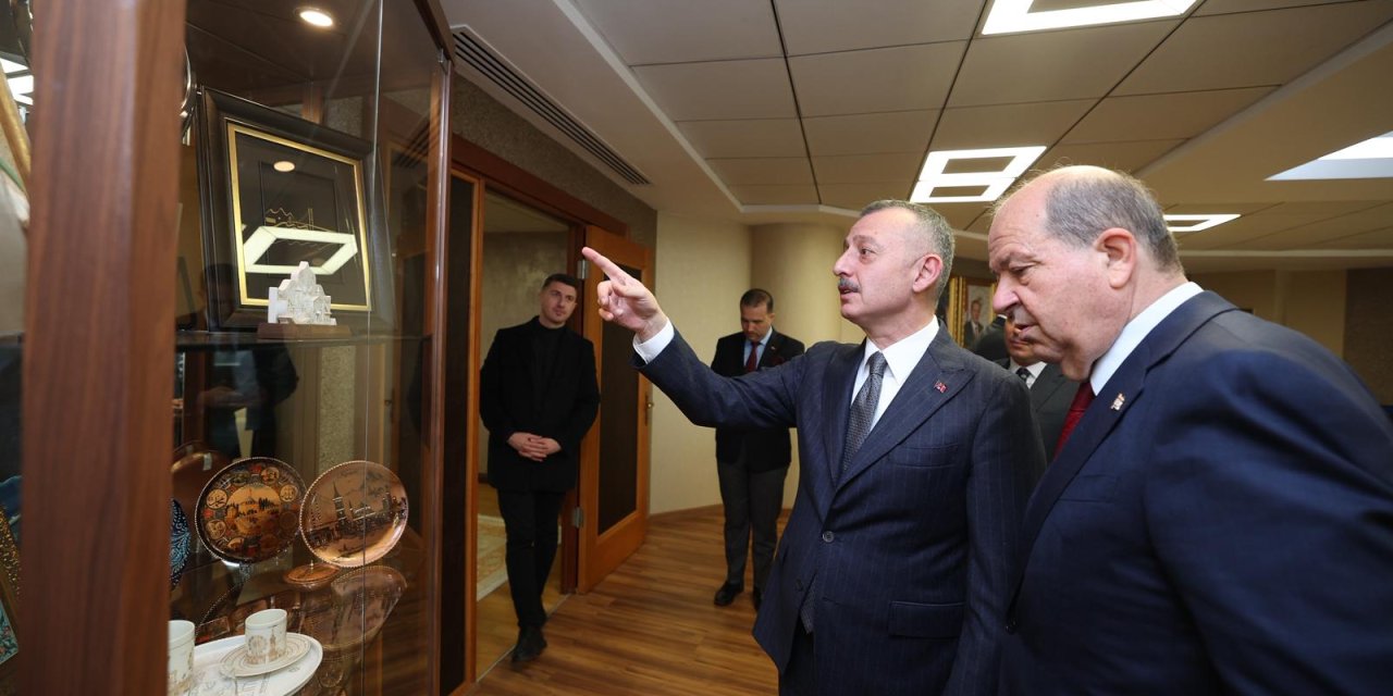 Ersin Tatar, Başkan  Büyükakın’a konuk oldu
