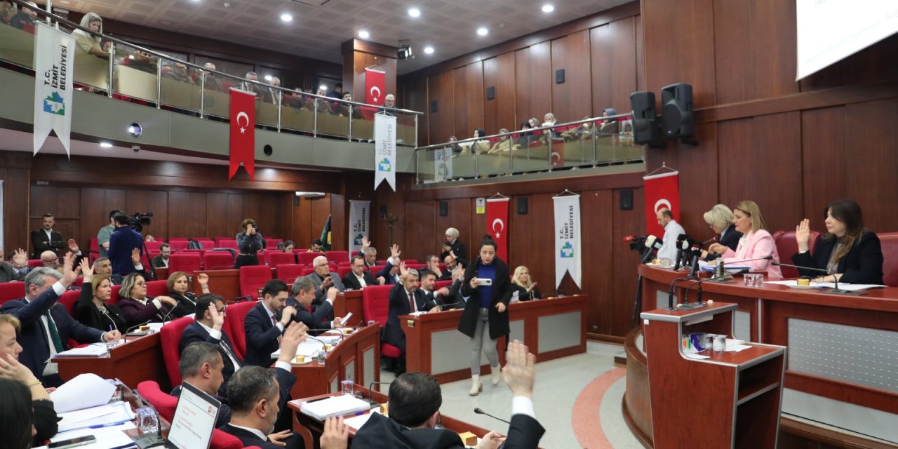 Muhalefetten İzmit Belediyesine teşekkür