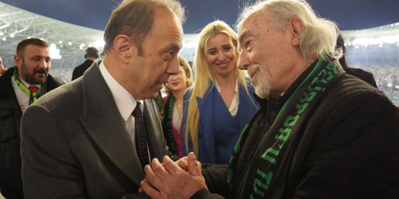 Huzurevi Sakinlerine Önce  Forma Sonra Maç Keyfi