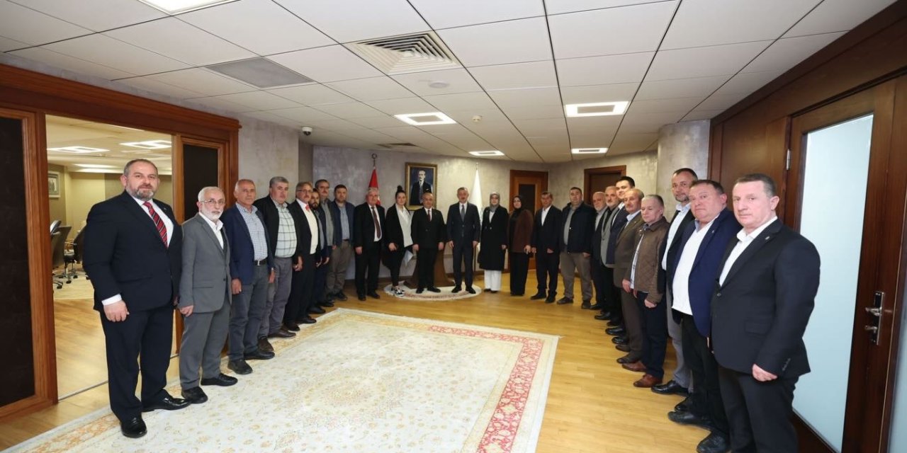 AK Parti Kandıra’dan Büyükakın’a ziyaret