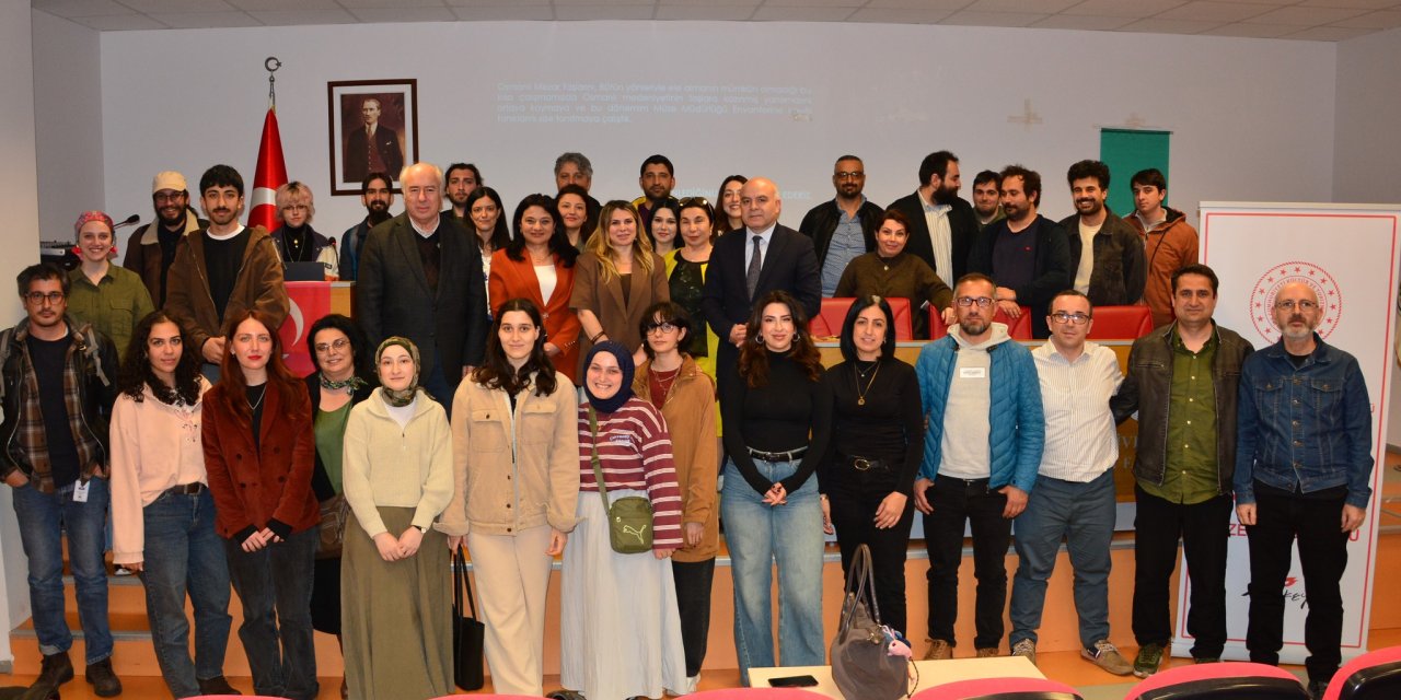 Mezar Taşlarındaki Sır Aralandı