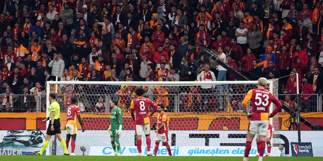 Galatasaray bu sezon ligde 5. kez berabere kaldı