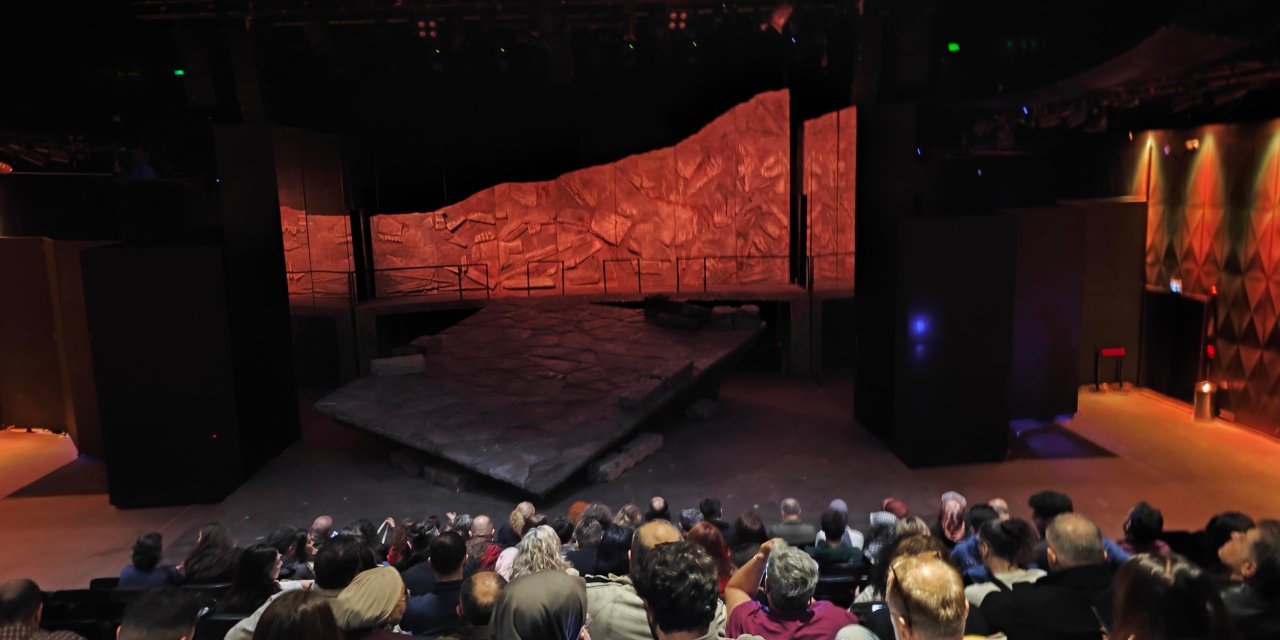 “Sinan” rüzgârı, Şehir Tiyatroları ile İstanbul’da esiyor