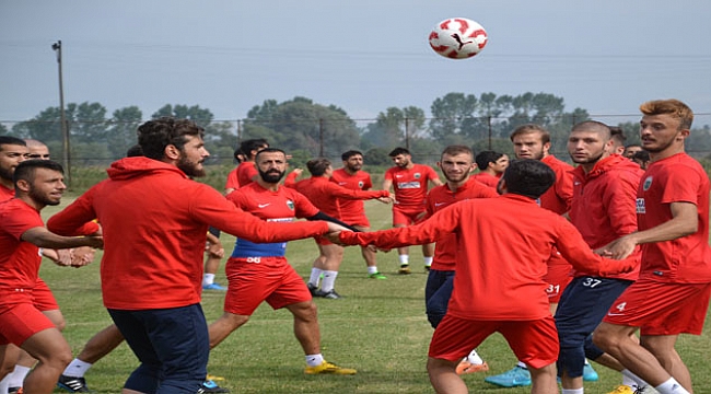 Çayırova’nın rakibi Halide Edip Adıvar