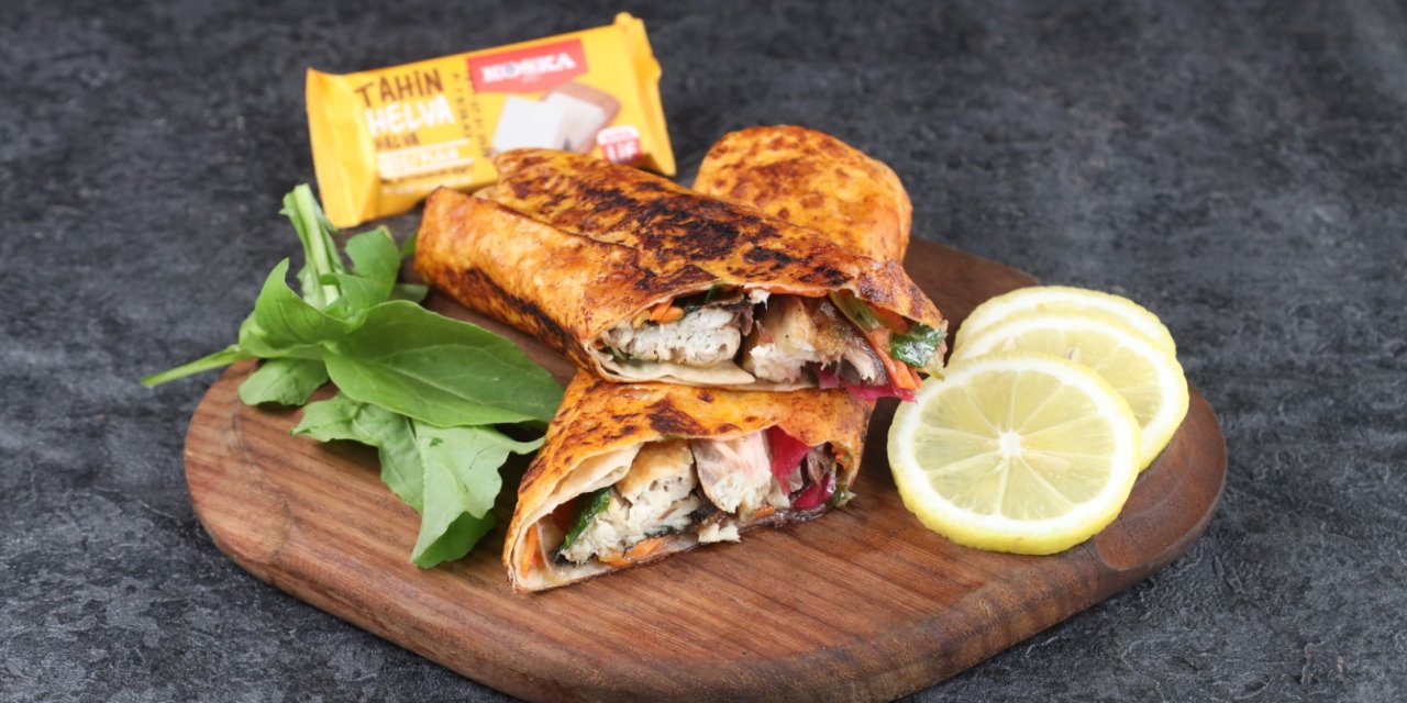 Balık dürüm “Antik Balık’ta” yenilir