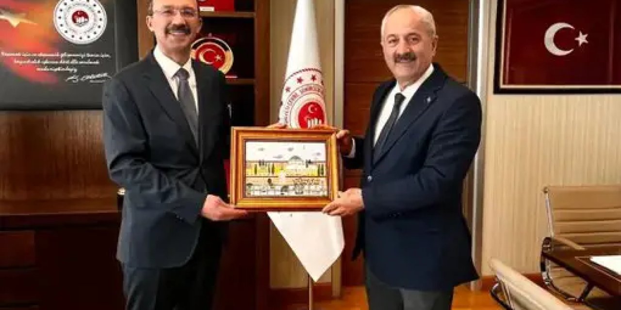Büyükgöz Milli Emlak Genel  Müdürü ile Bir Araya Geldi