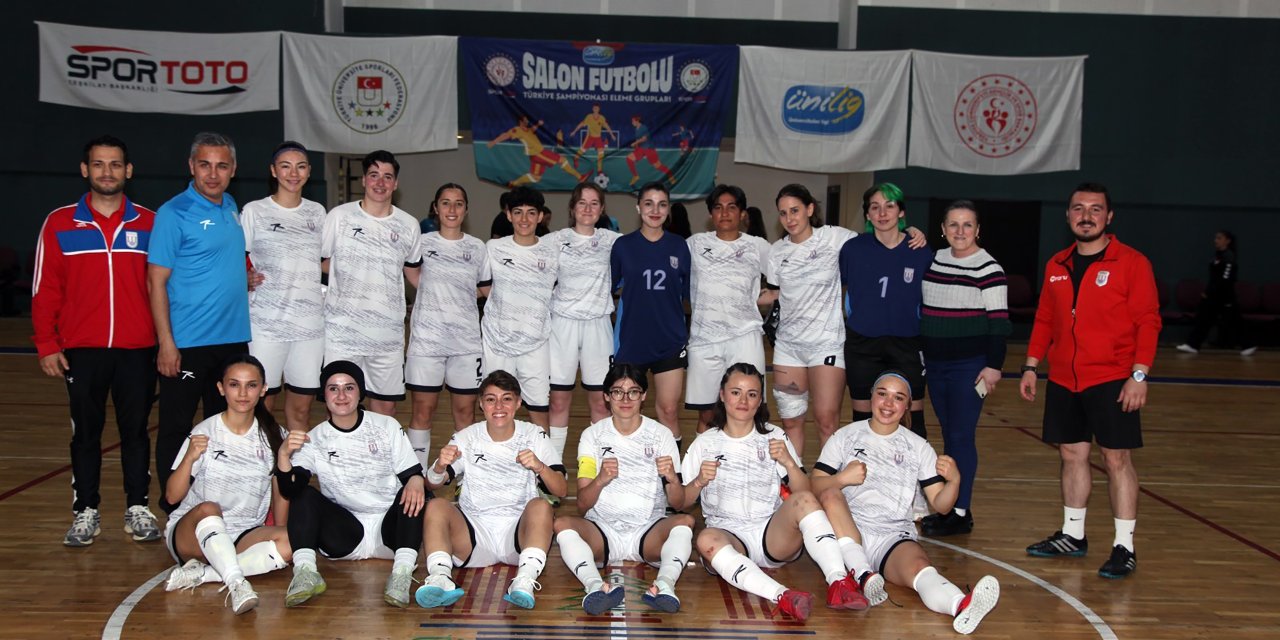 MSKÜ Kadın Futsal takımı ÜNİLİG şampiyonu