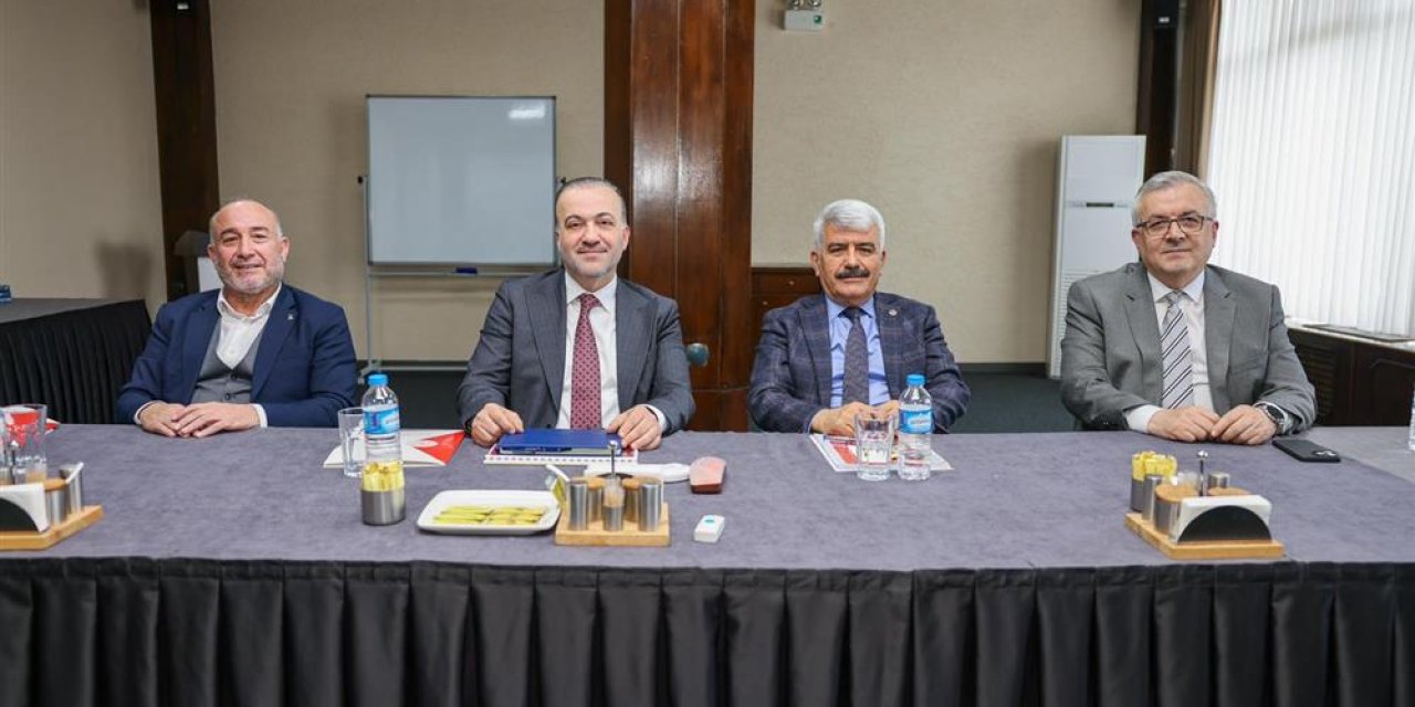 AK Parti'den Sağlık Hizmetleri  Değerlendirme Toplantısı