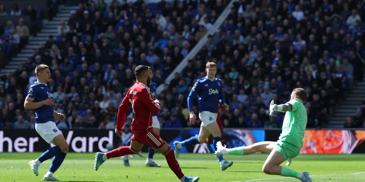 Merseyside derbisinde kazanan Liverpool