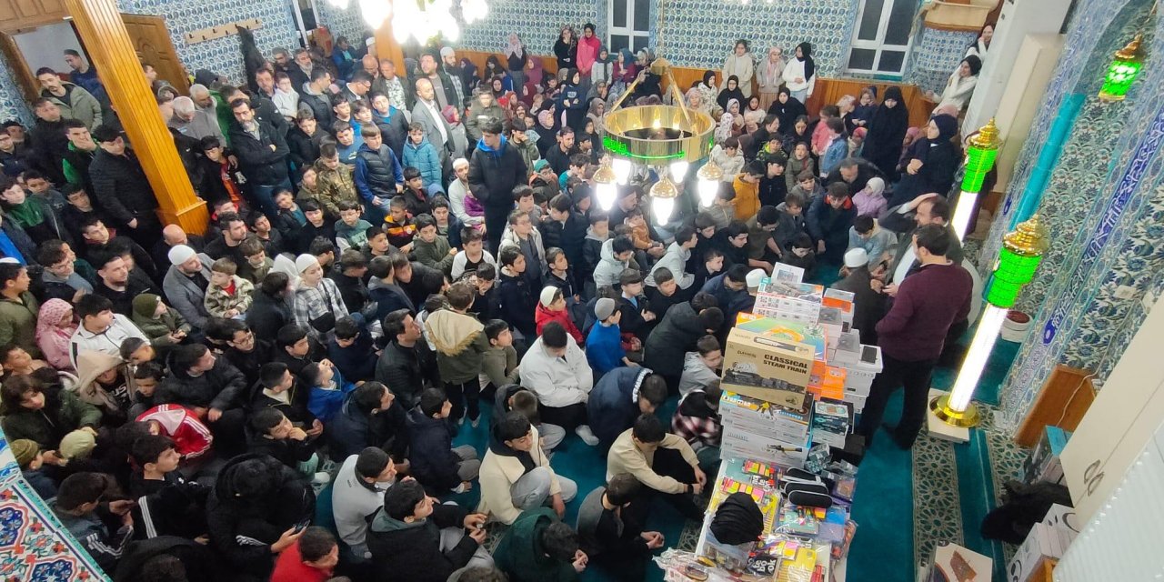 Gençlerle Sabah Namazı Buluşmasına Yoğun İlgi