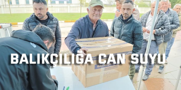 Büyükşehir, balıkçılara malzeme dağıttı