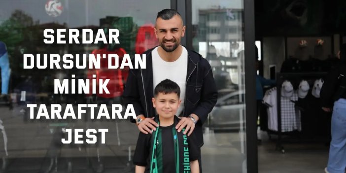 Serdar Dursun'dan minik taraftara jest
