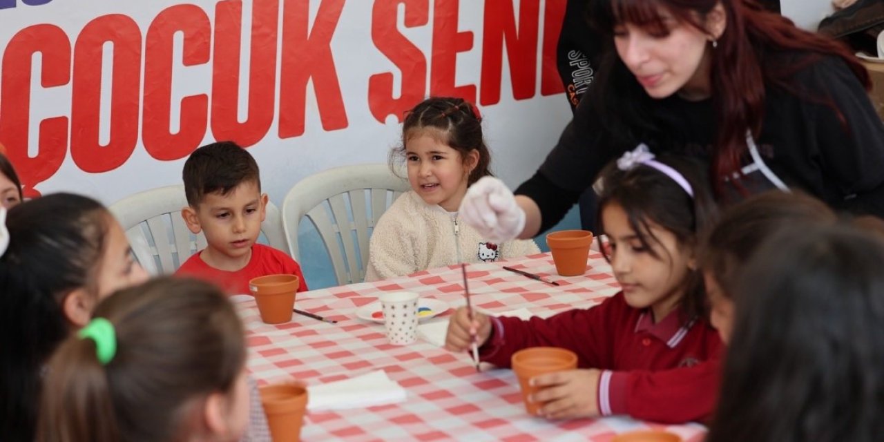 Kartepe’de Bilim ve Eğlence Dolu 23 Nisan Kutlaması