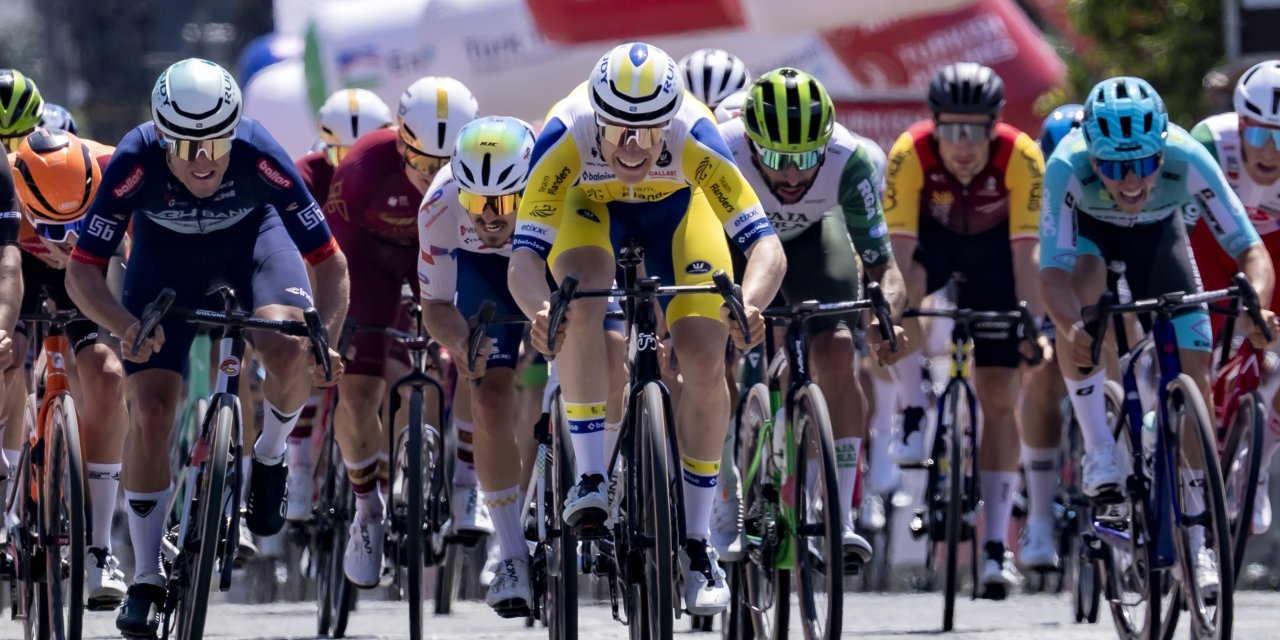 61. Cumhurbaşkanlığı Bisitlet Turu  Çeşme - Selçuk etabı ile start aldı