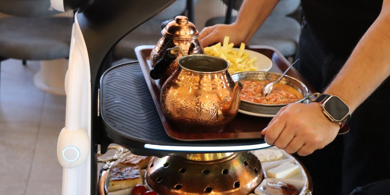 İzmit’in en güzel manzarasında kahvaltı keyfi