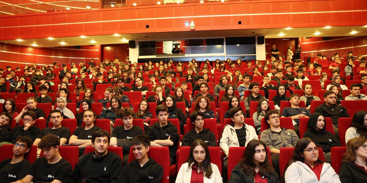 GKM’de Öğrencilere Özel Söyleşi