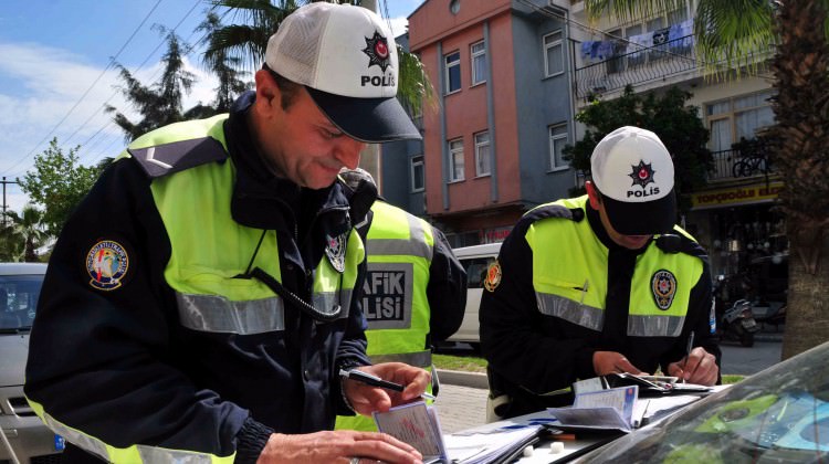 Trafik cezalarında zamlı tarife başlıyor