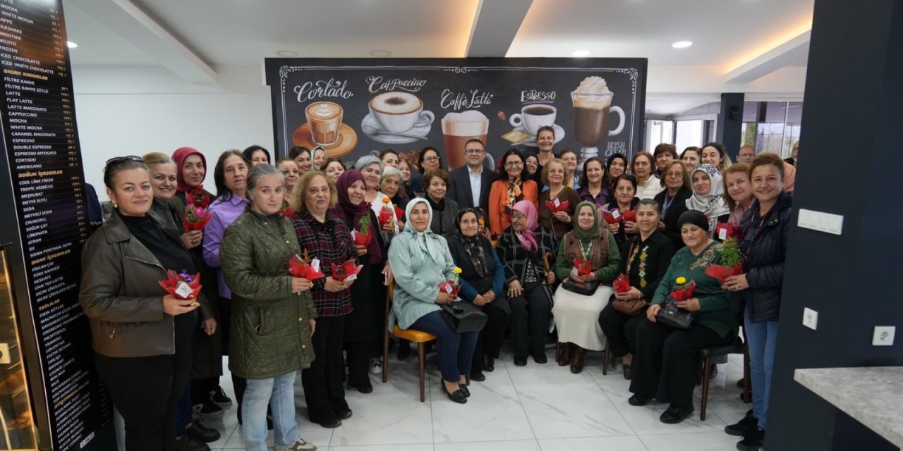 Derince´de Anneler Günü  Öncesi Anlamlı Buluşma