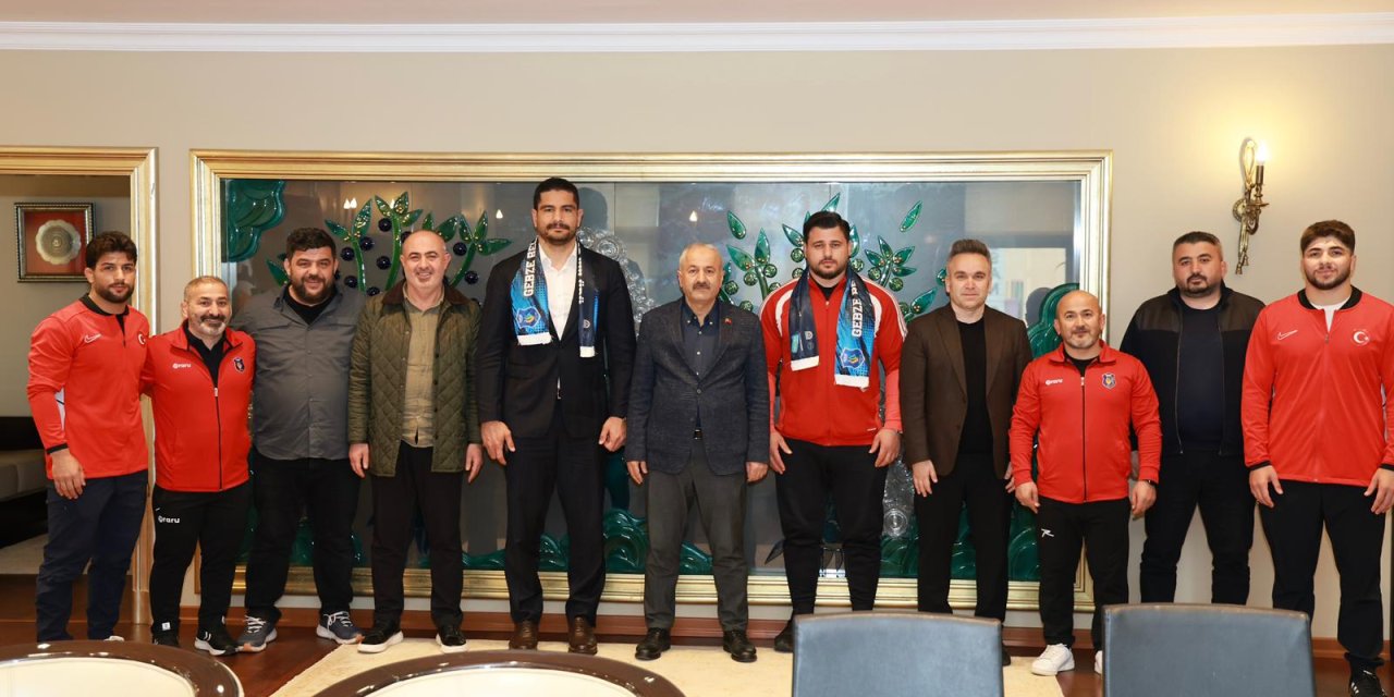 Güreş Camiasından Başkan Büyükgöz’e Ziyaret