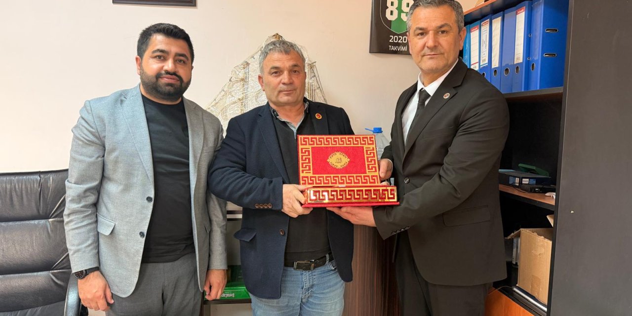 Muhtarlara doğum günü ziyareti