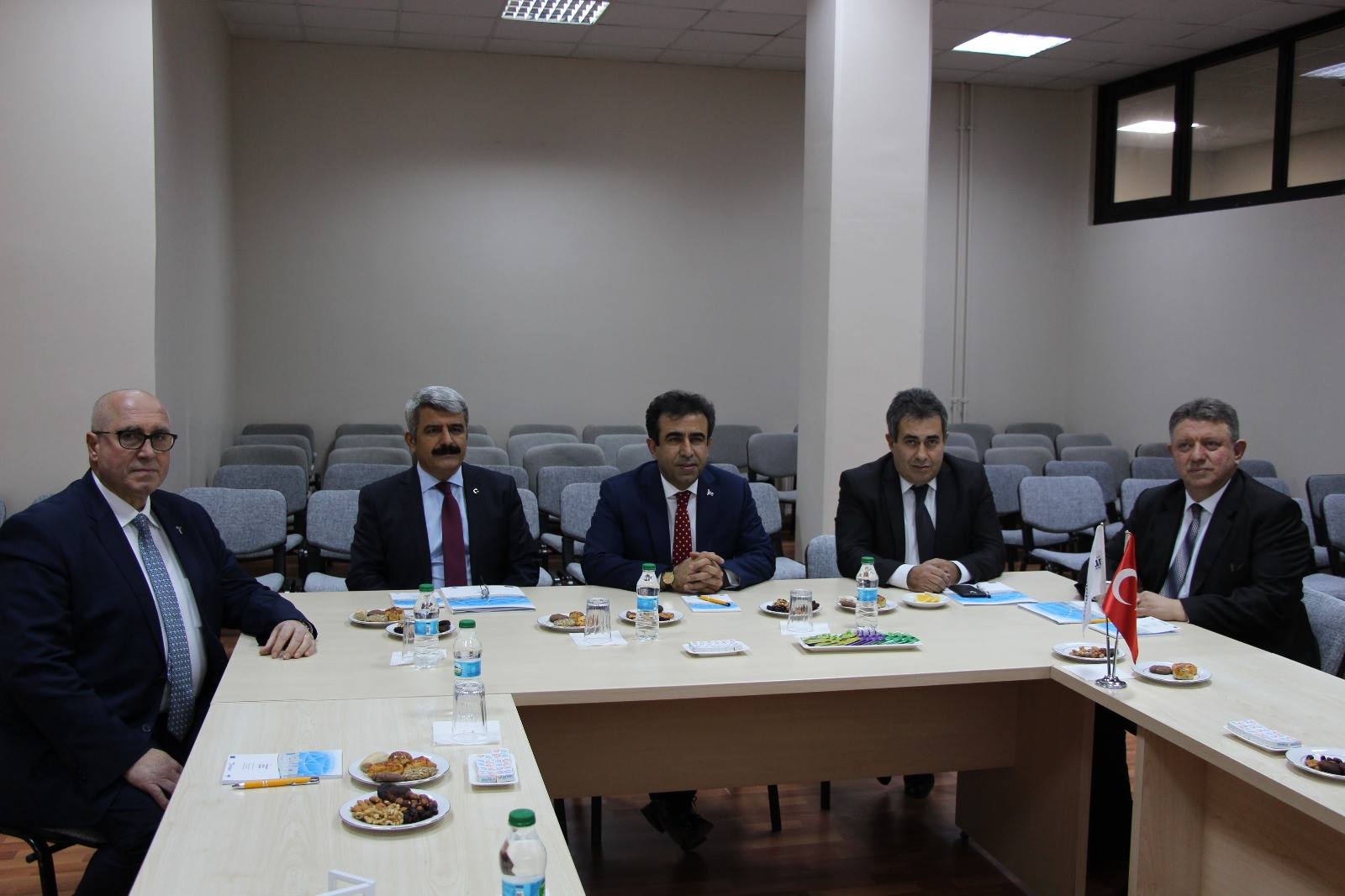 Güzeloğlu KOÜ Teknoparkı ziyaret etti