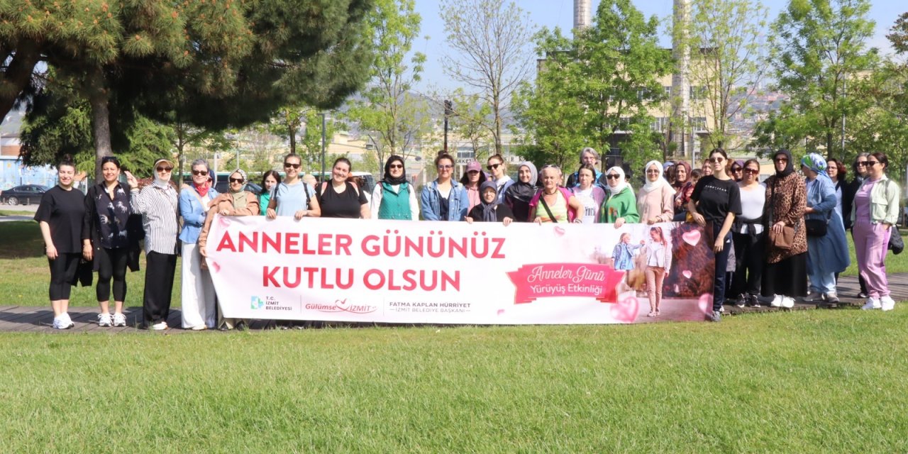 Annelere anlamlı jest