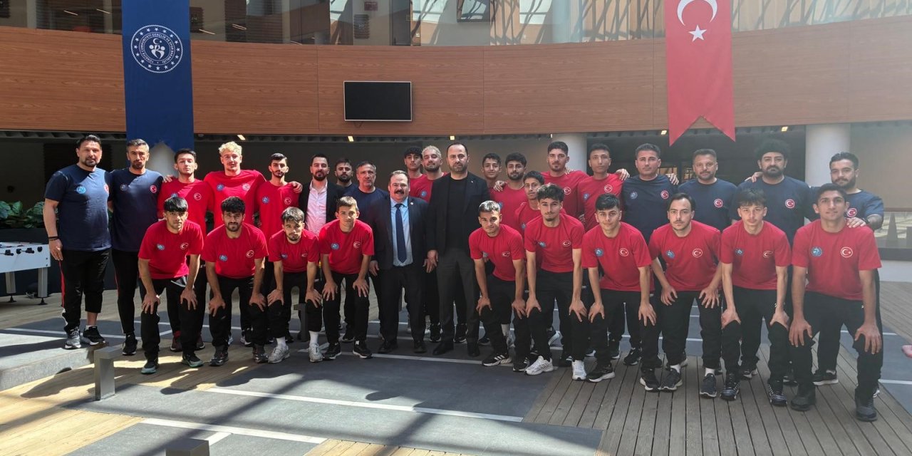 İşitme Engelliler U23 Milli  Takımı, son kampını yaptı