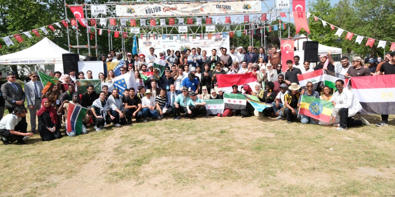 GTÜ Kampüsünde Dünya Turu