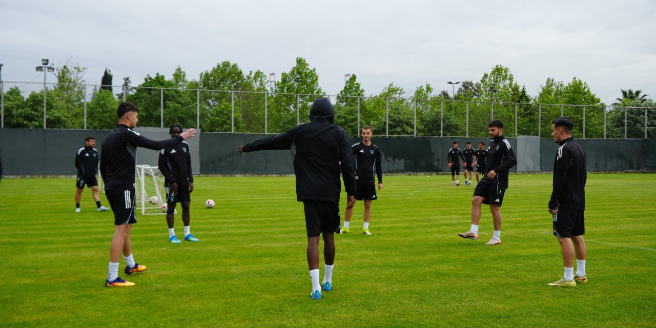 Kocaelispor'da Antalyaspor maçı hazırlıkları sürdü