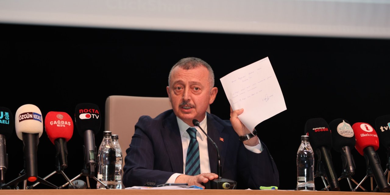 Büyükakın, “19 Mayıs’a  saygısızlık” dedi, müdahale etti