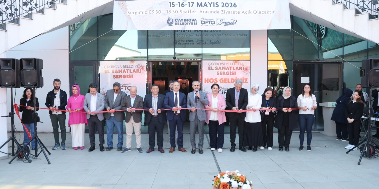 Çayırova’da ‘El Sanatları Sergisi’nin kurdelesi kesildi