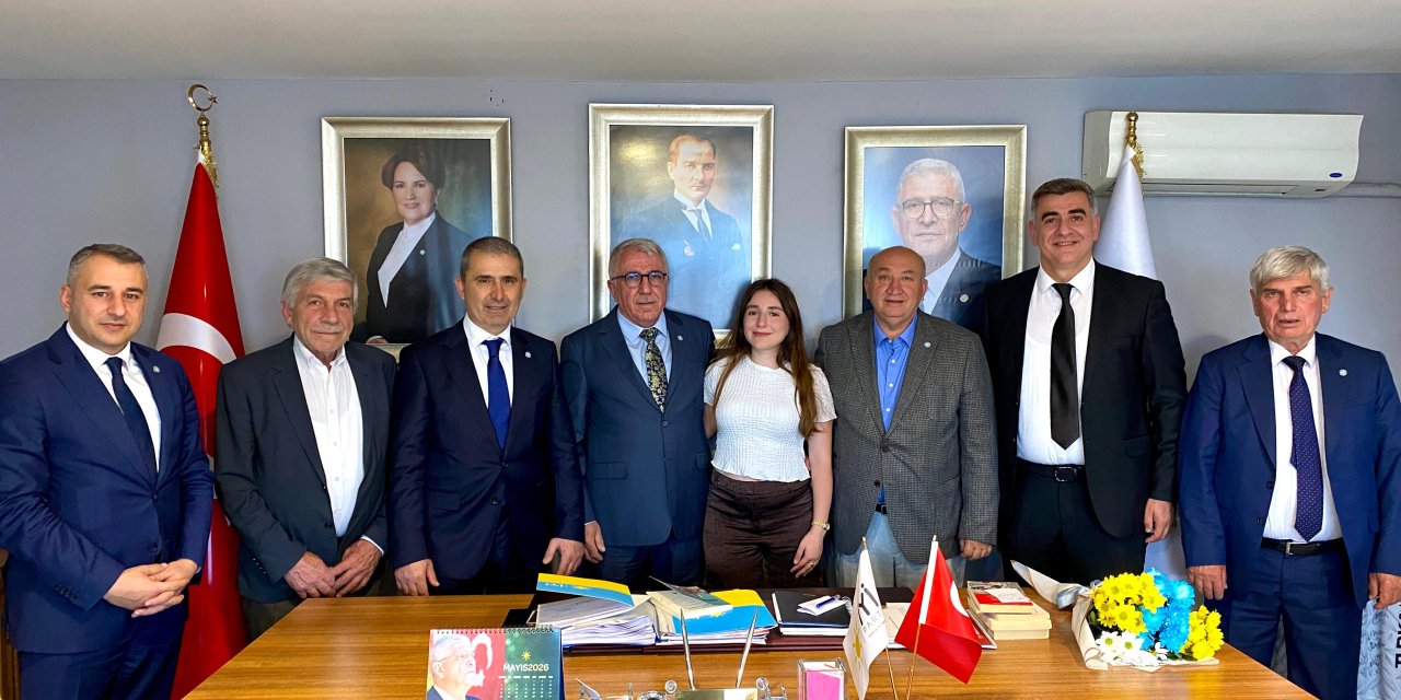 İYİ Parti Dilovası’nda Görev Değişimi