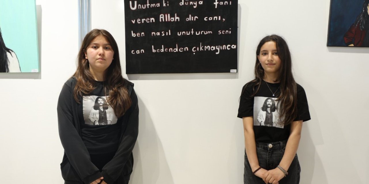 Ortaokul öğrencilerinden  "Barış Manço" temalı sergi